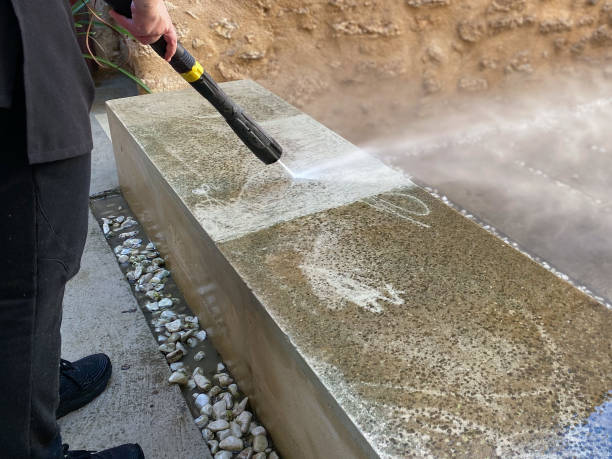 Best Sidewalk Pressure Washing  in Springdale, PA